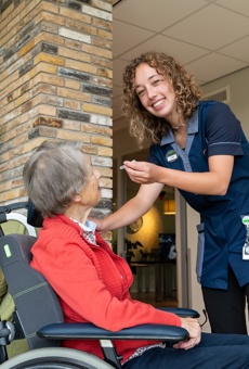 Lisa Verzorgende IG (geneeskunde student)