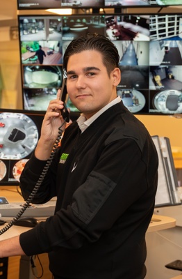 Joey Beveiliger Anna Ziekenhuis Joey is beveiliger in het Anna Ziekenhuis