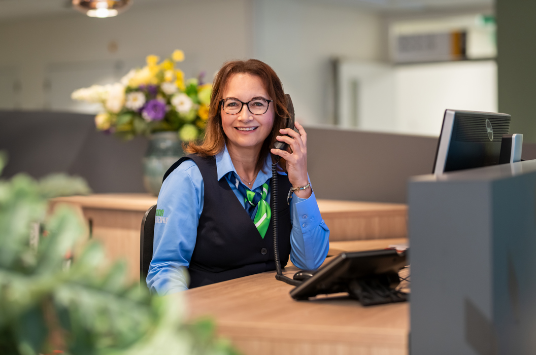 Desirée is receptioniste bij het Anna Ziekenhuis